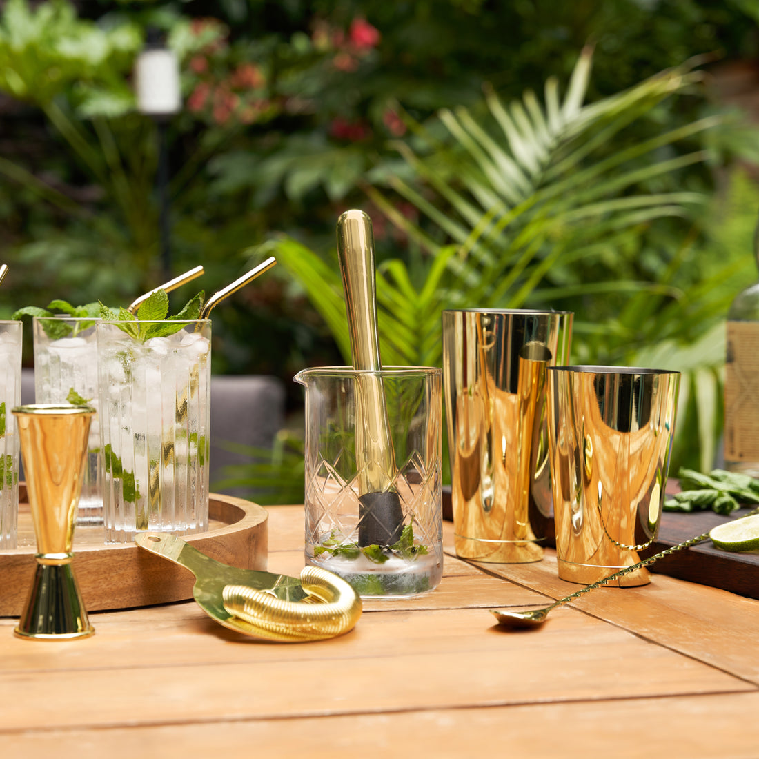 7-PIECE GOLD BARWARE SET