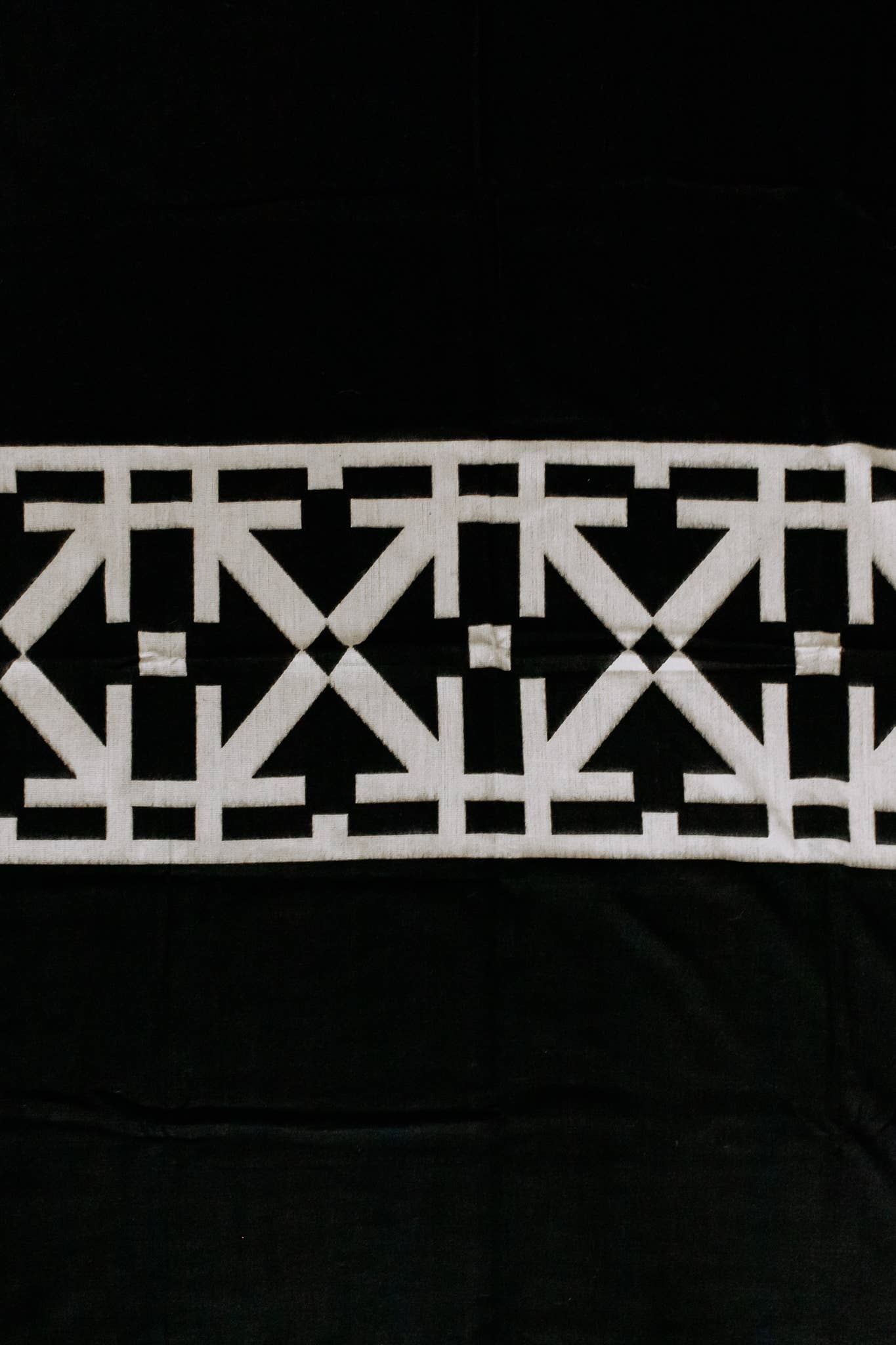 Destino Blanket - Natural/Black
