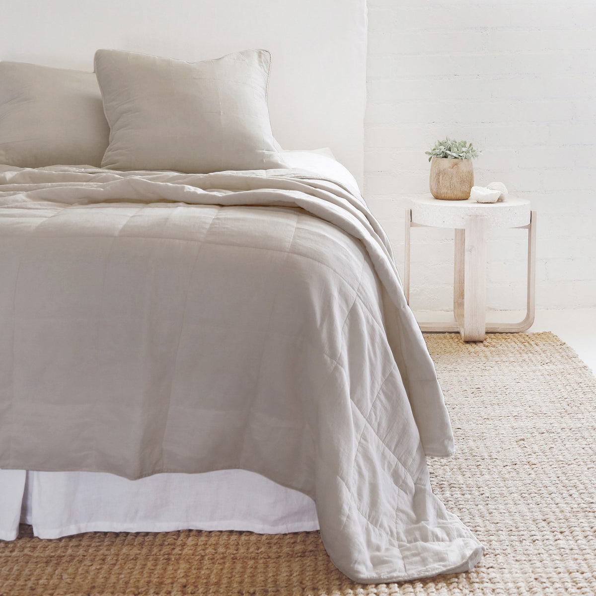 POM POM ANTWERP COVERLET COLLECTION - NATURAL