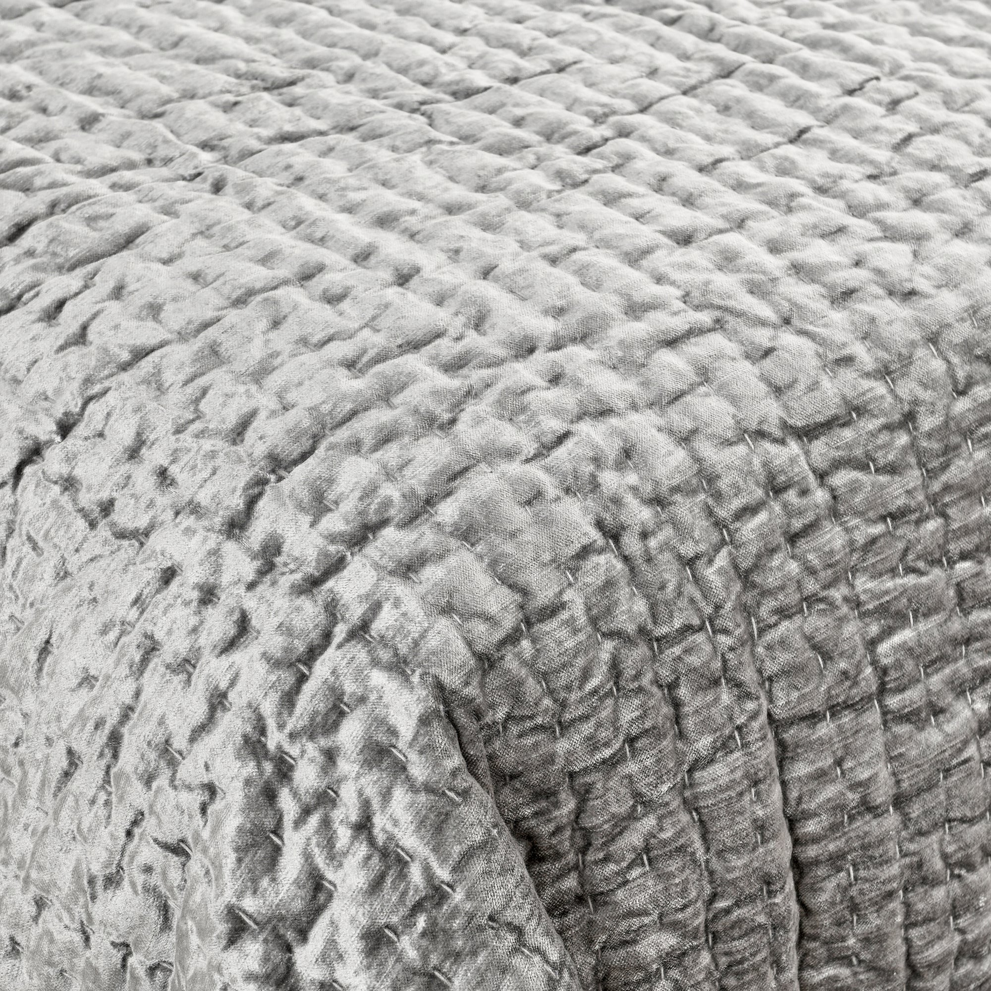 Betsy Quilt - Grey