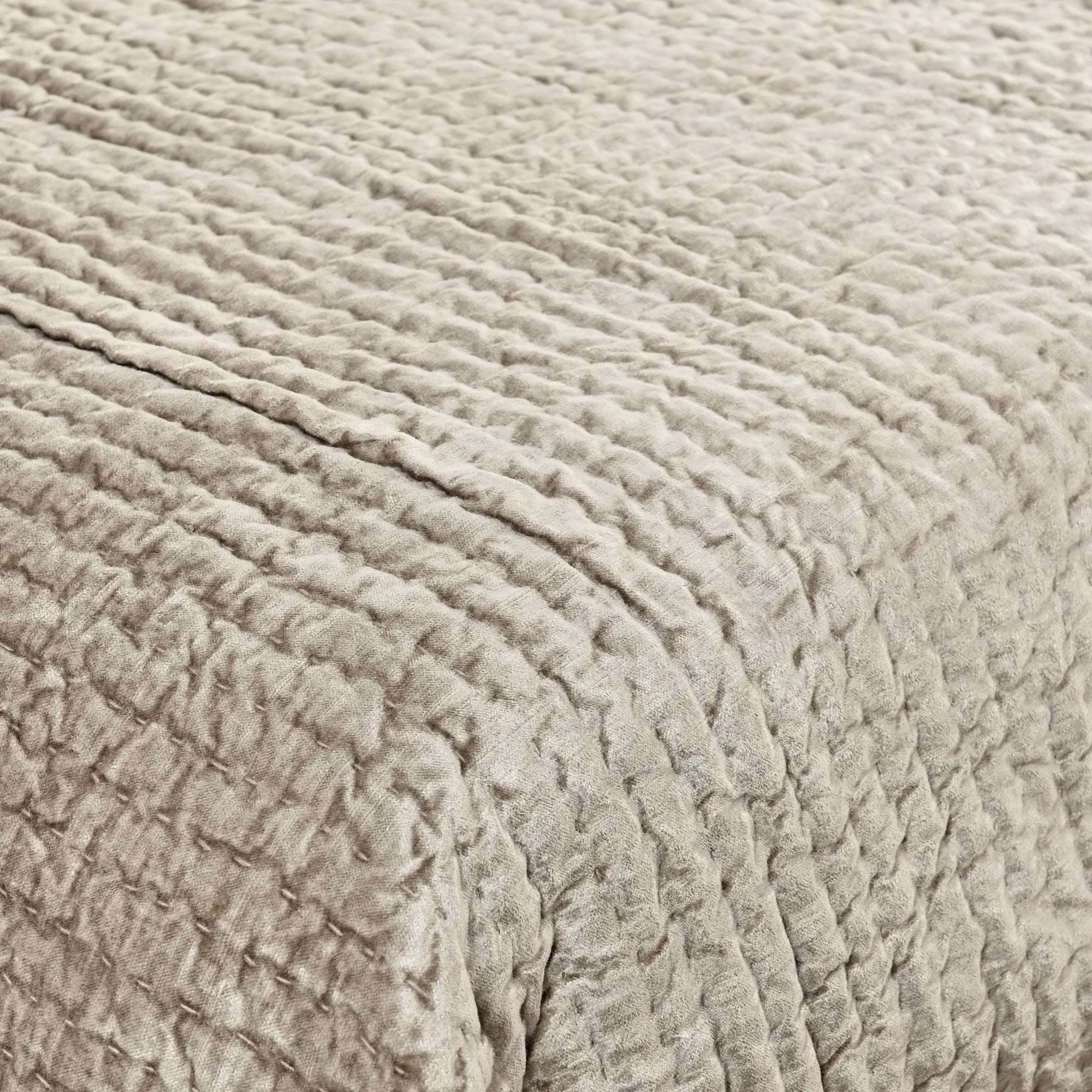 Betsy Quilt - Pebble