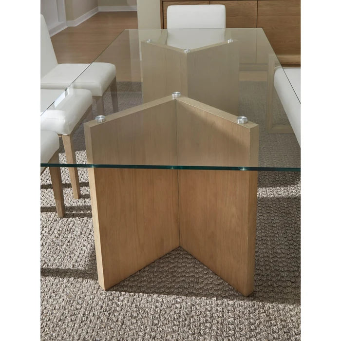 Vela Dining Table