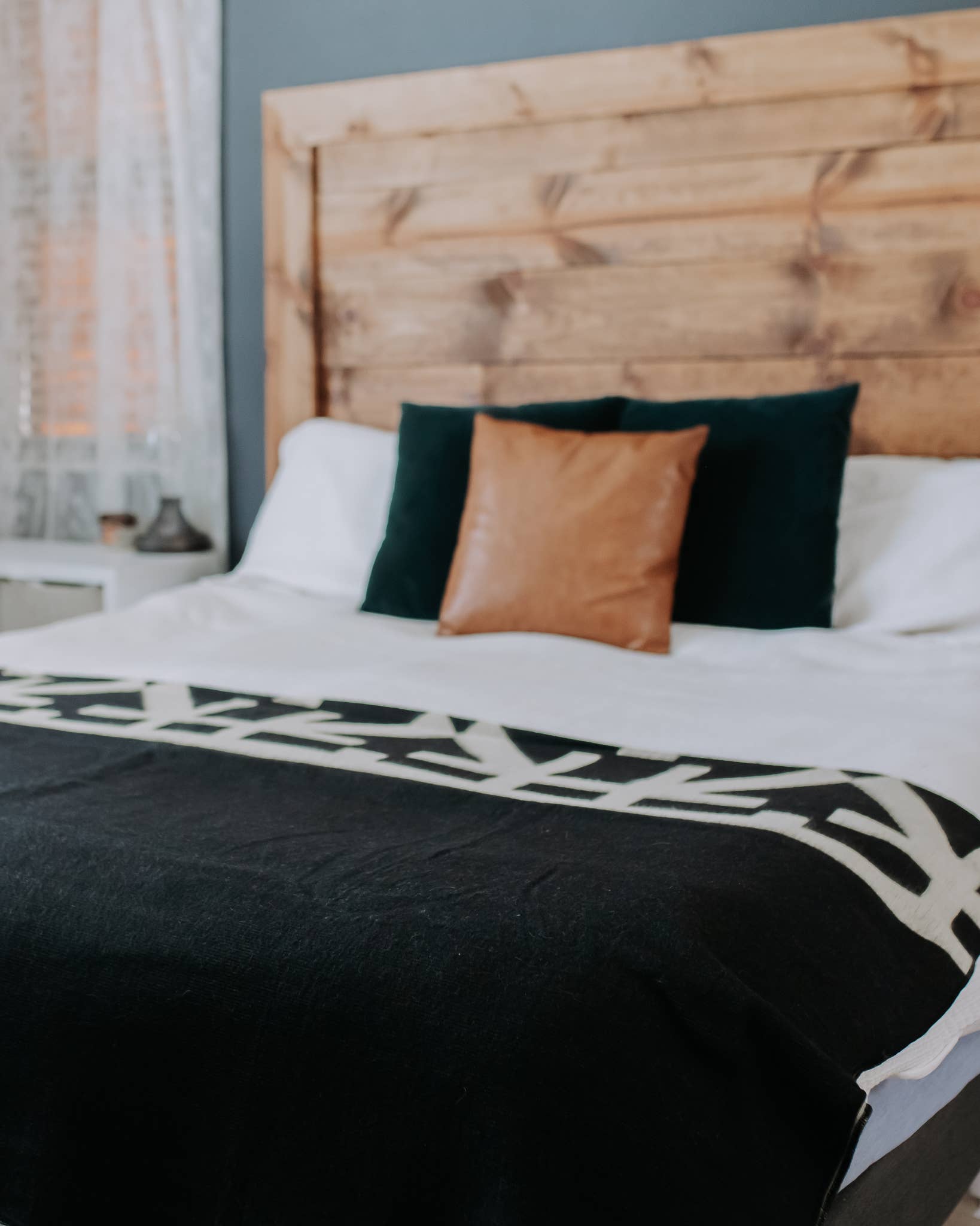 Destino Blanket - Natural/Black