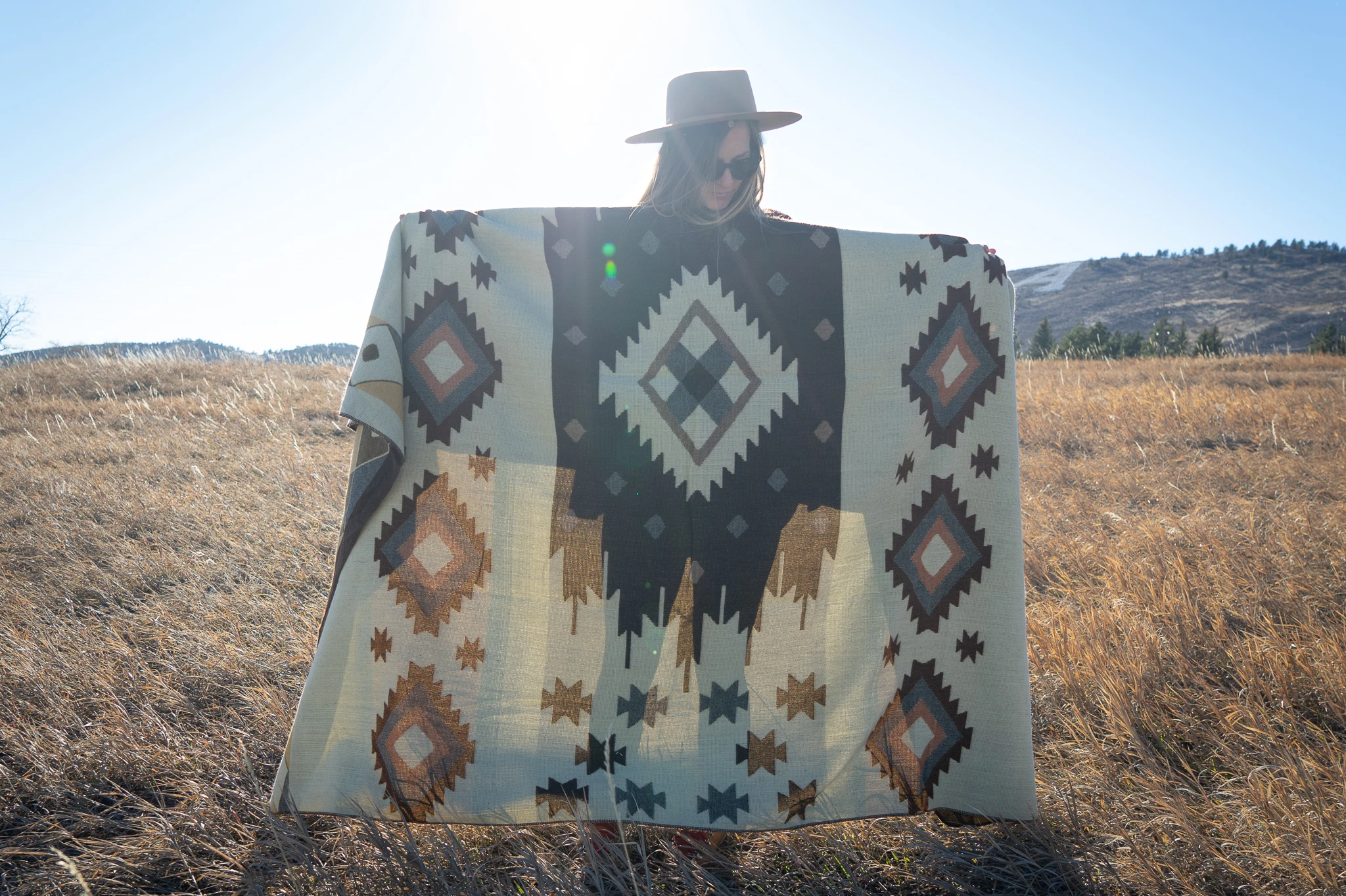 Southwest Alpaca Queen/Throw Blanket – Mojave Reversible