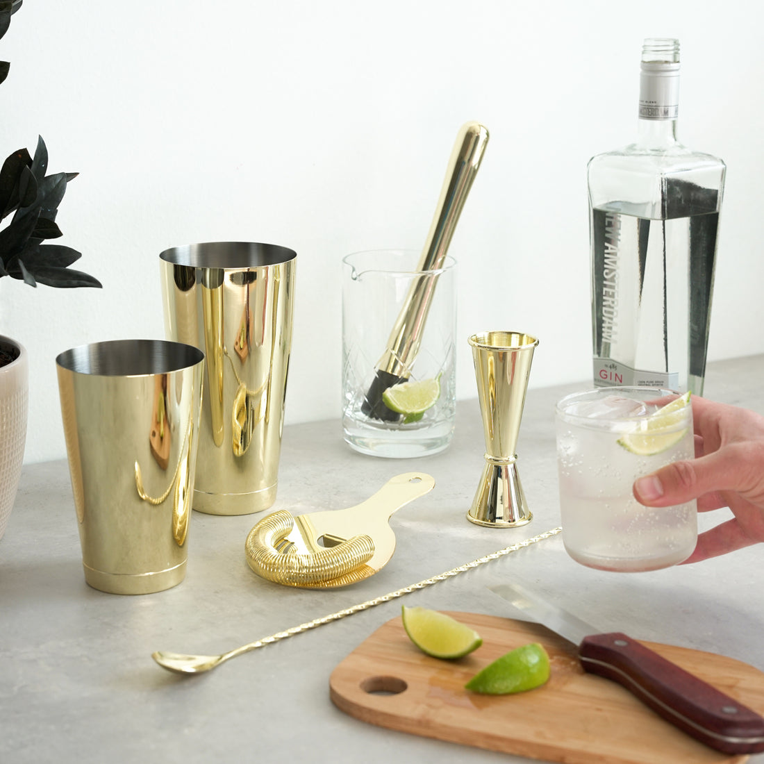 7-PIECE GOLD BARWARE SET