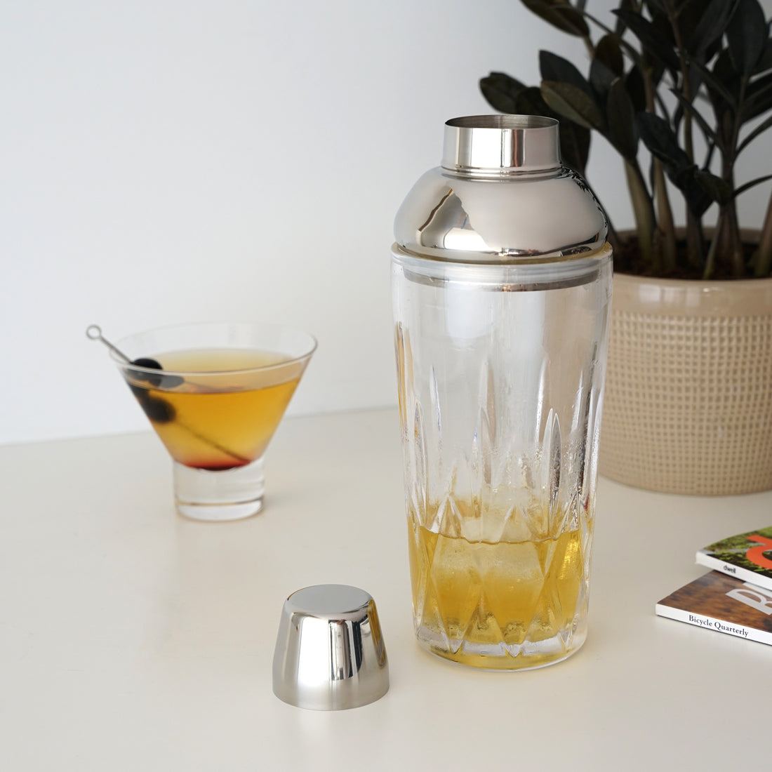 ADMIRAL CRYSTAL COCKTAIL SHAKER