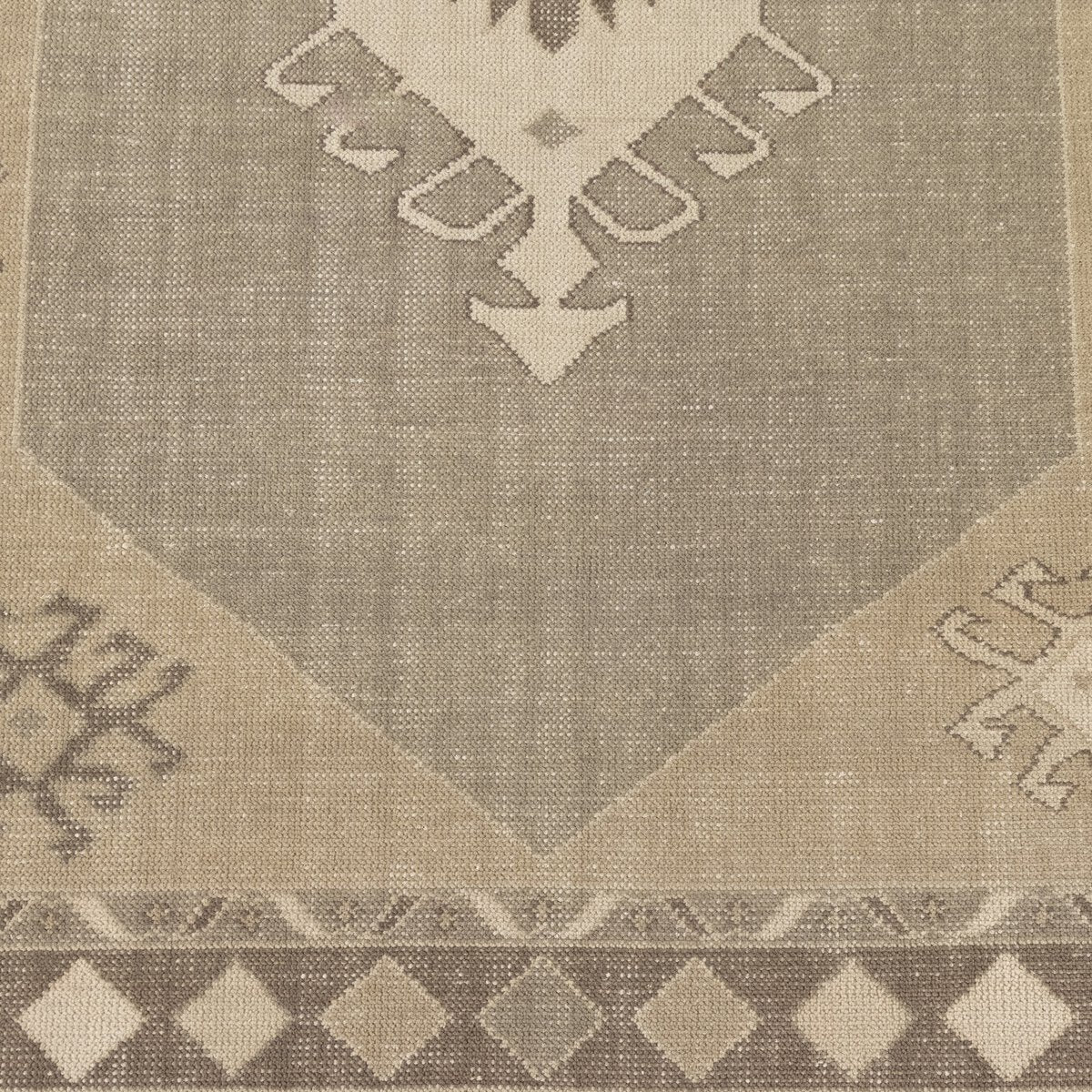 Samsa Hand-Knotted Wool Rug