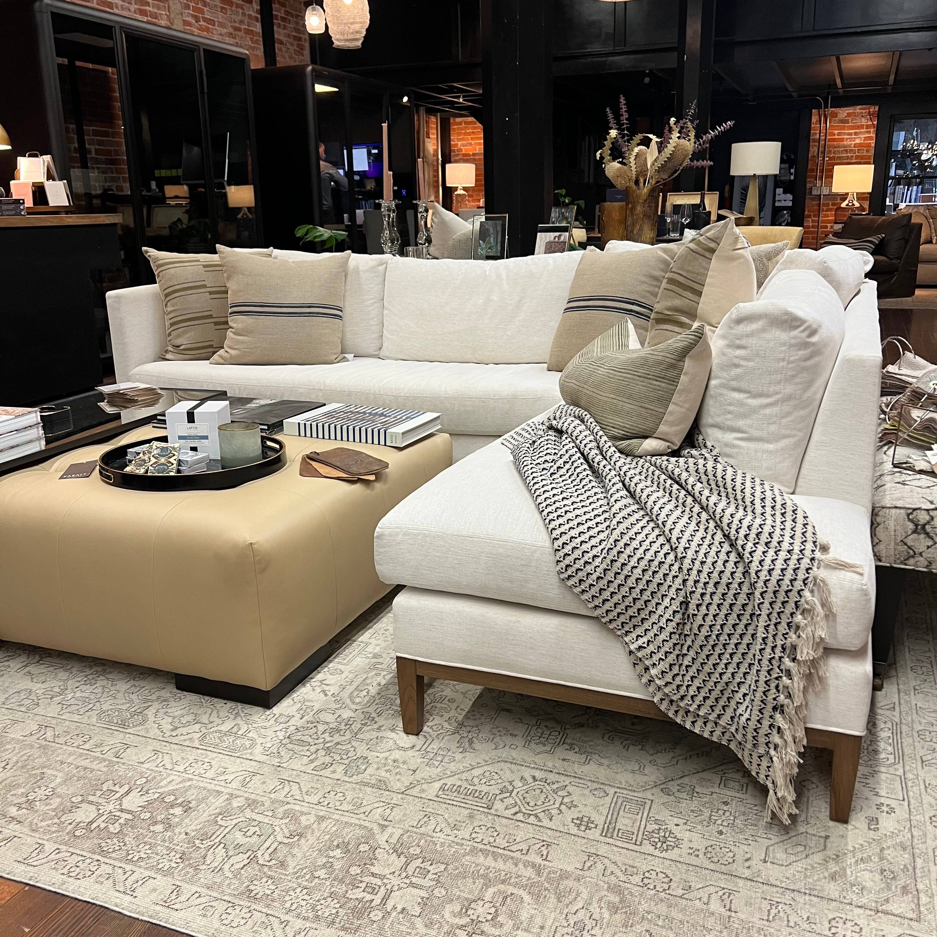 FIONA SECTIONAL