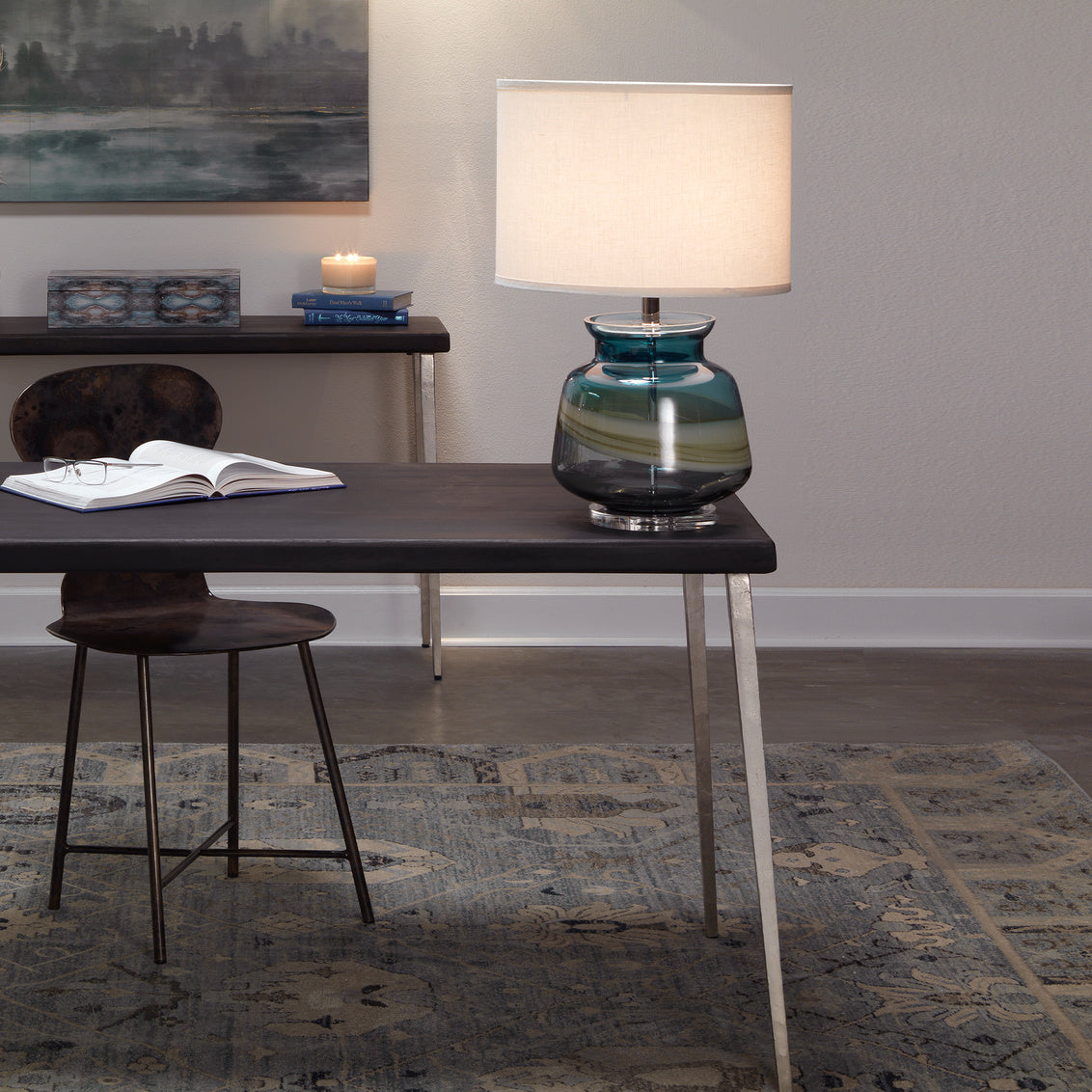 SWIRL TABLE LAMP